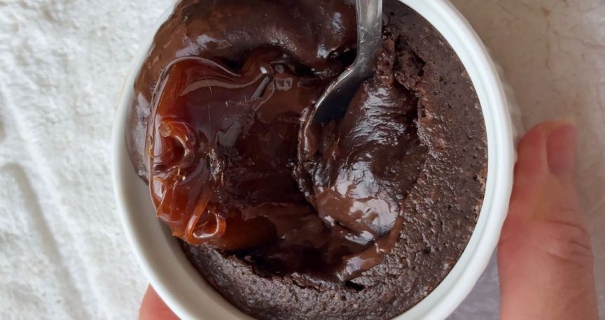 סופלה שוקולד קרמל פרווה