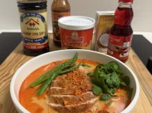 מרק טום יאם